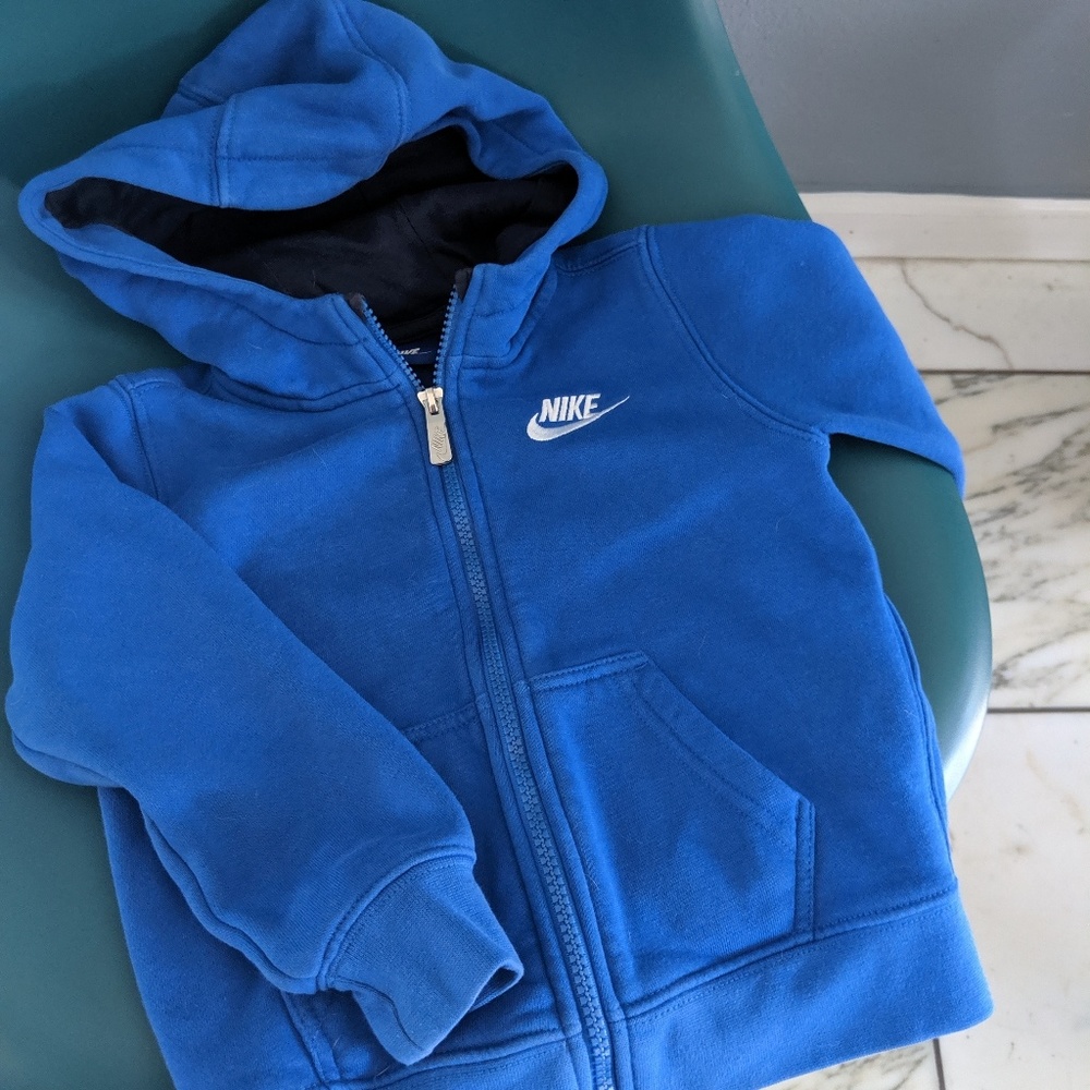 ⚠️ moving ⚠️Nike Hoodie
